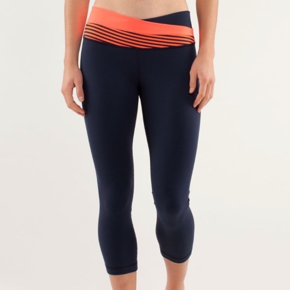 Lululemon Cropped‎ Leggings - Picture 1 of 8